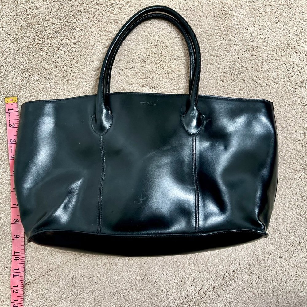 Tote - Picture 4 of 5
